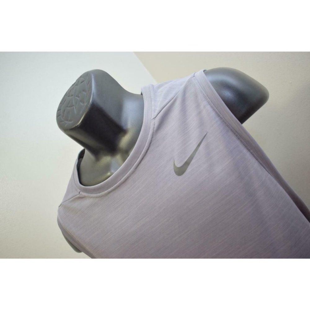 New Mens Nike Dri Fit Standard Fit Gray Tank Top